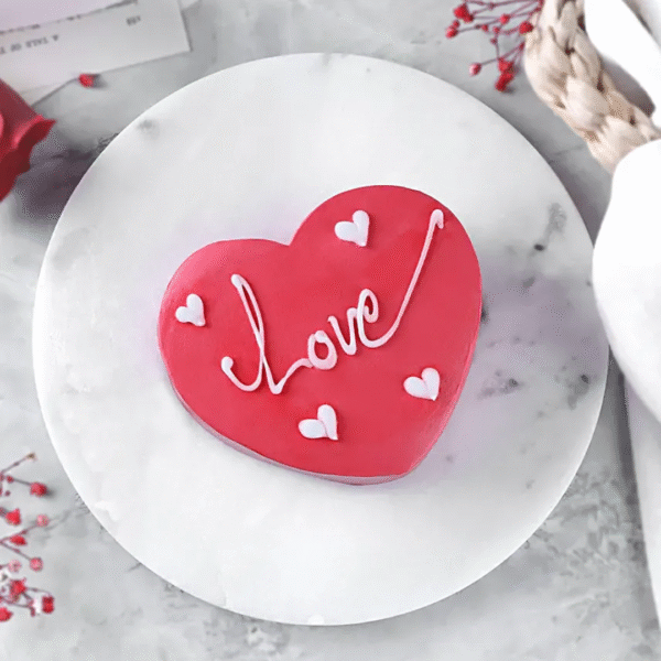 Choco-Strawberry Fusion Cake – A Perfect Blend